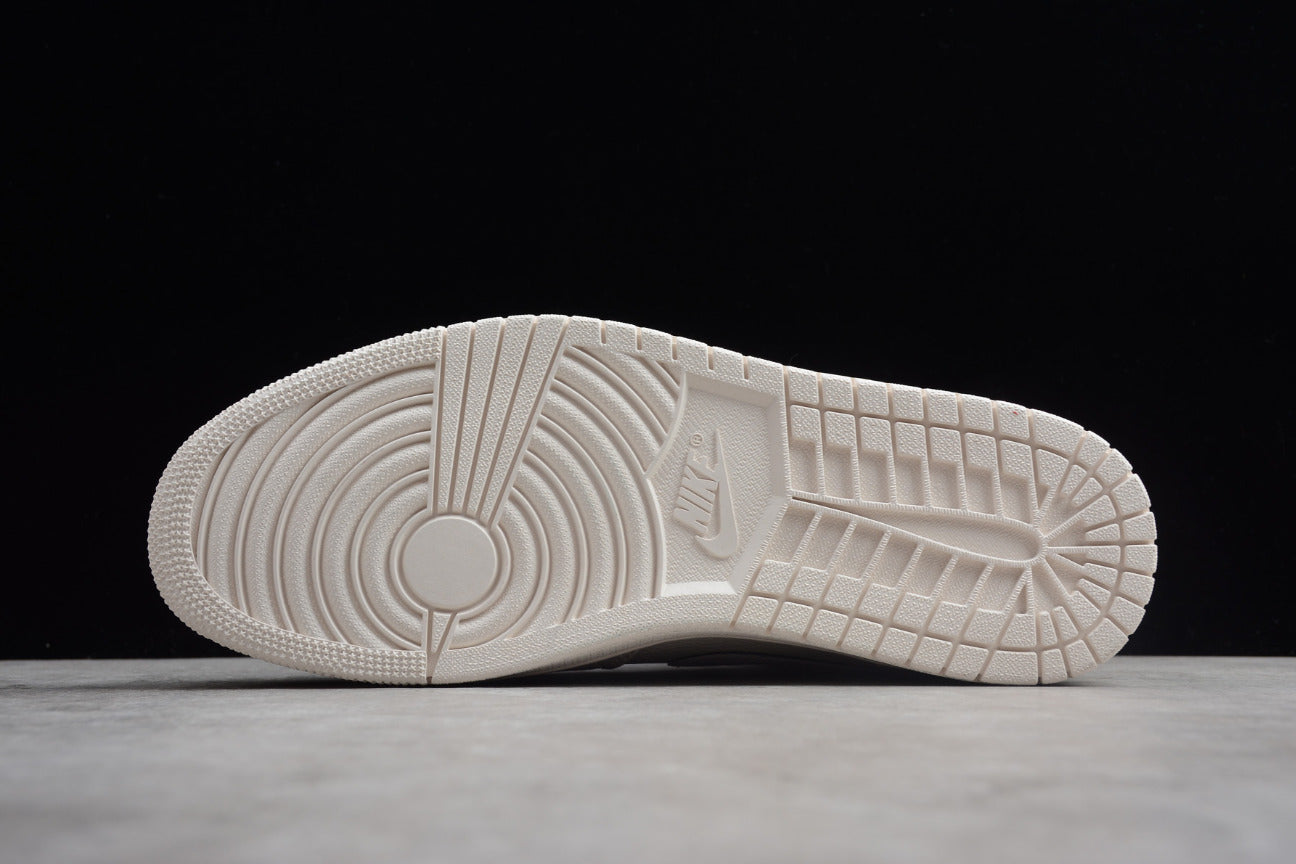 Air Jordan 1 Mid Rice White Gray