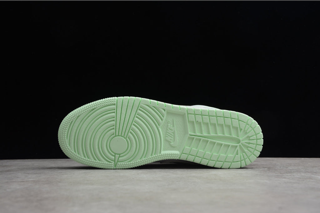 Air Jordan 1 Low GS Mint Green