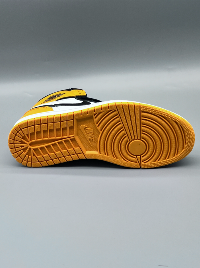 Air Jordan 1 High OG Taxi Yellow Toe