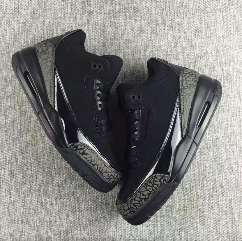 Air Jordan 3 Retro Black Cat