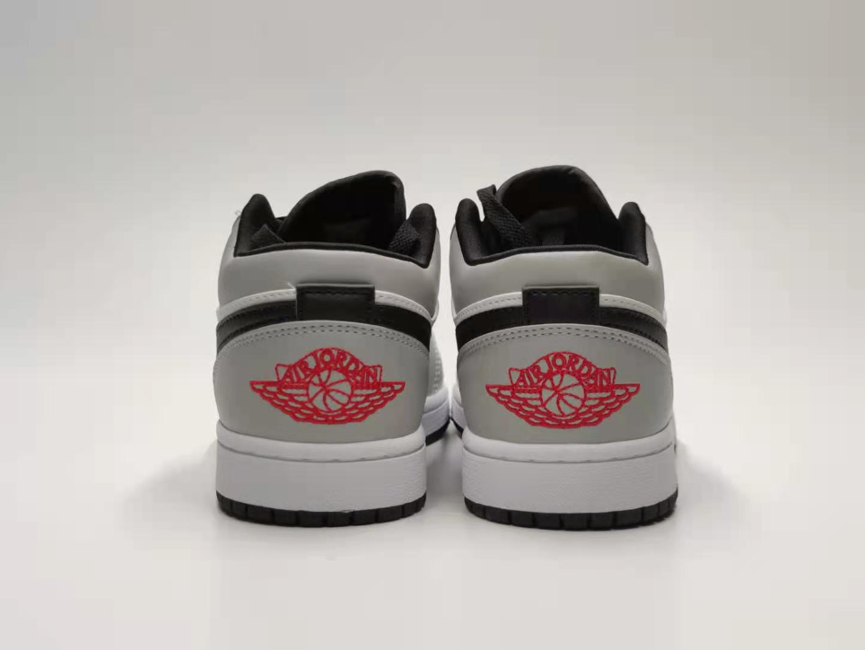 Air Jordan 1 Low Light Smoke Grey