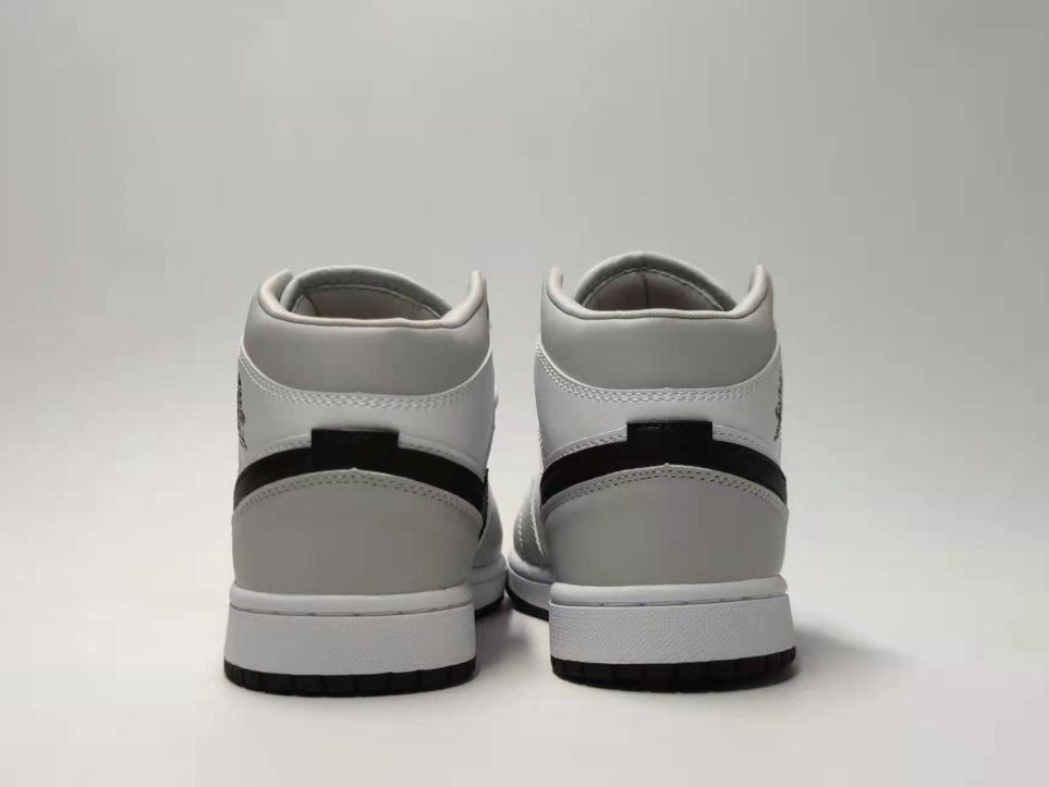 Air Jordan 1 Mid Grey Fog White Black
