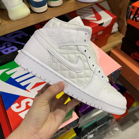 Air Jordan 1 Mid Quilted Plain White