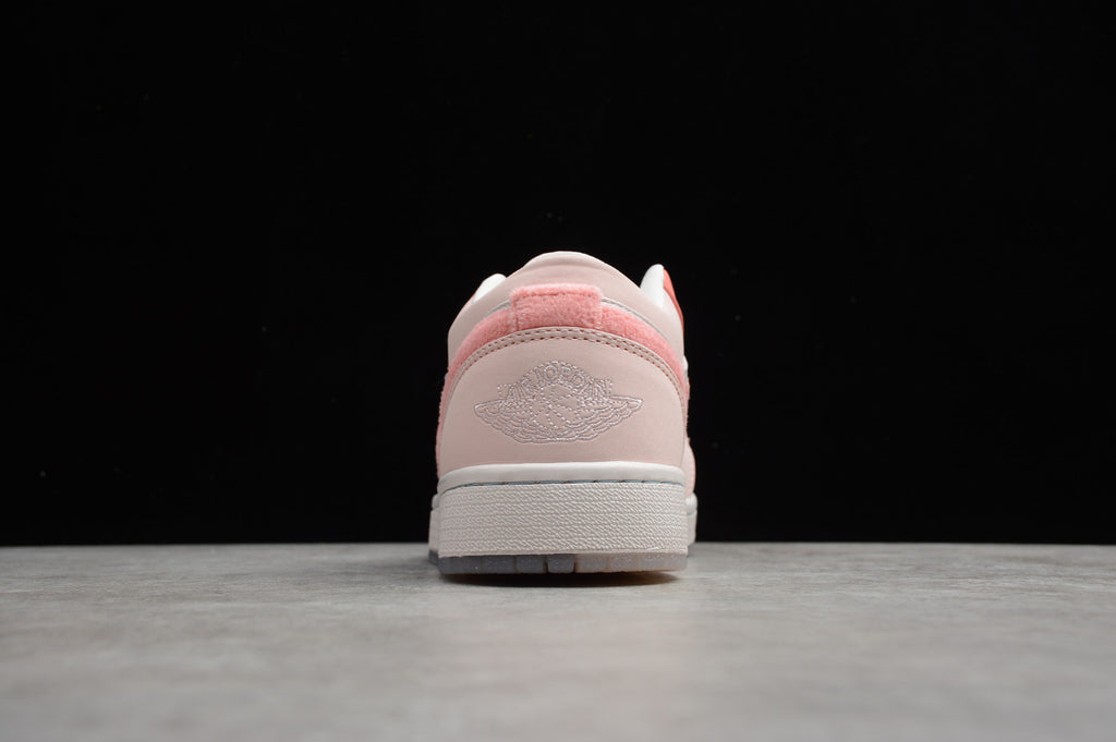 Air Jordan 1 Low Two-Dimensional Valentine's Day