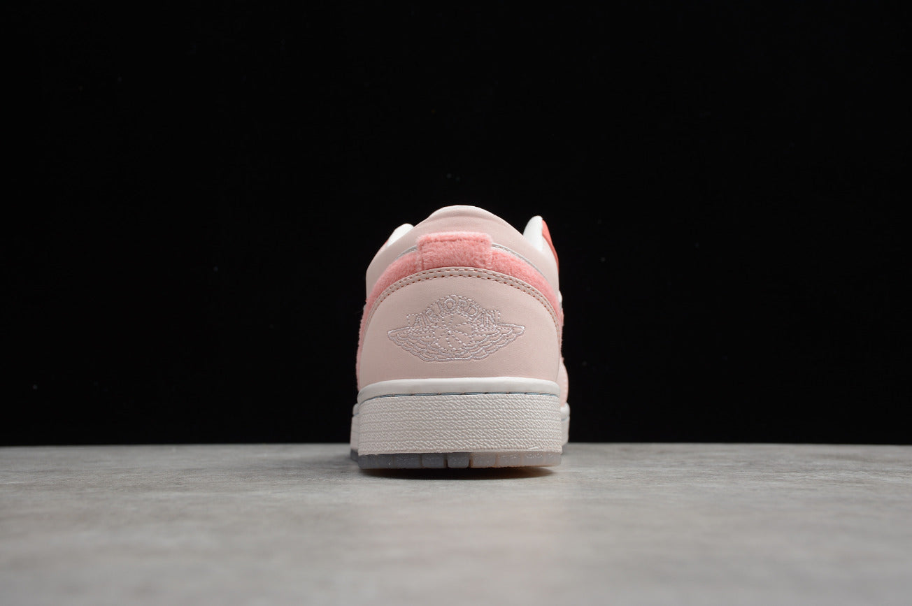 Air Jordan 1 Low Two-Dimensional Valentine's Day