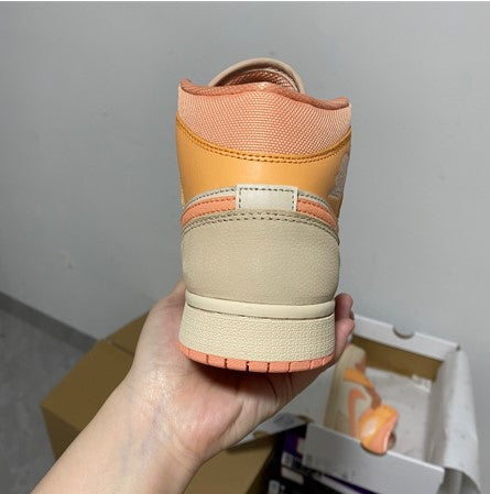 Air Jordan 1 Mid GS Apricot Orange White