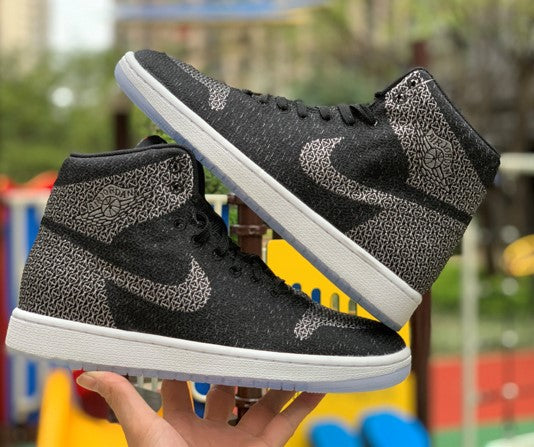 Air Jordan 1 MTM