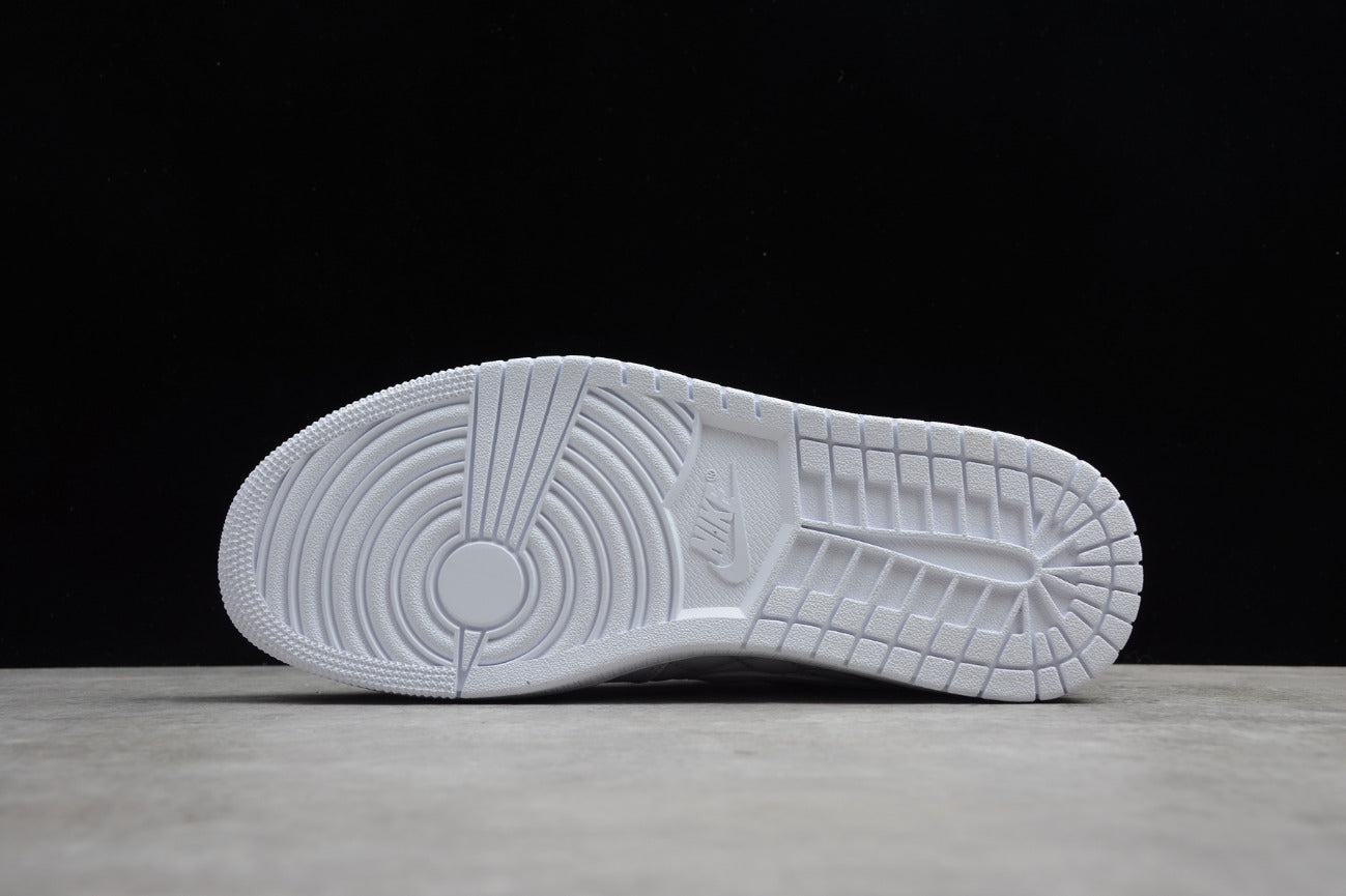 Air Jordan 1 Mid Pure White