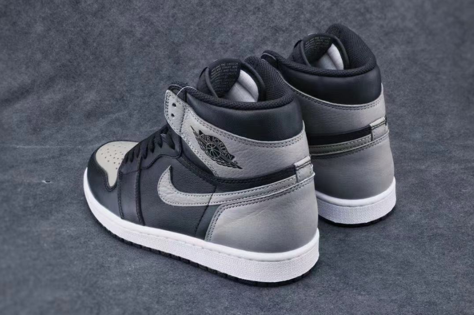 Air Jordan 1 Retro High OG Shadow 2018