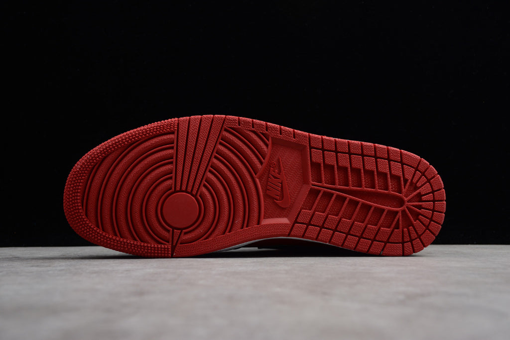 Air Jordan 1 Mid Small Forbidden