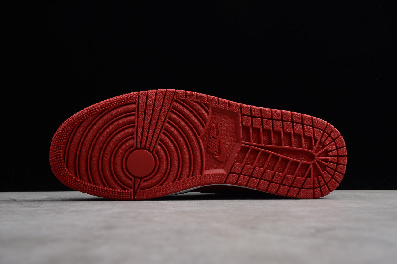 Air Jordan 1 Mid Small Forbidden