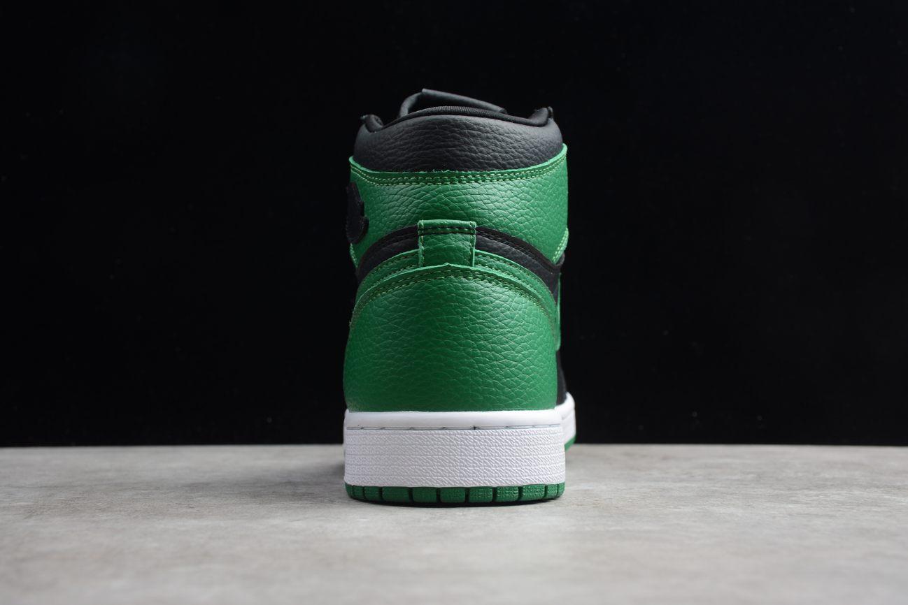 Air Jordan 1 High 'Pine Green Black'