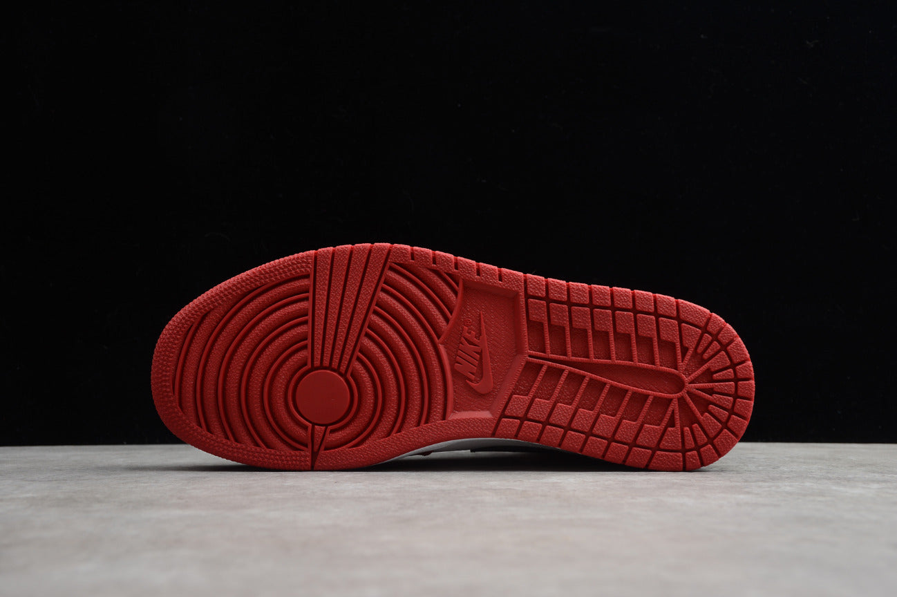 Air Jordan 1 Mid Black And White Red