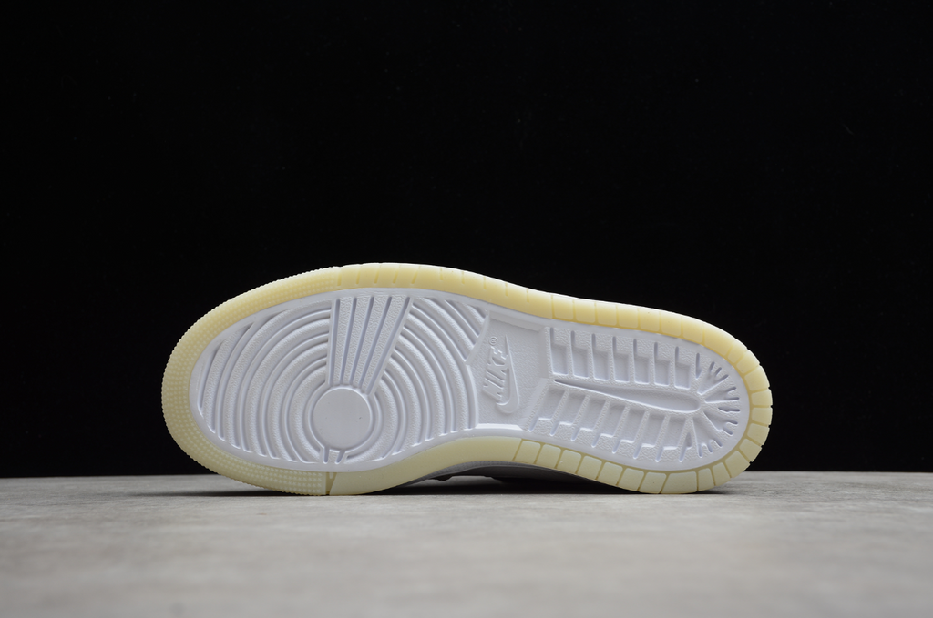Air Jordan 1 Zoom Air CMFT Light Bone