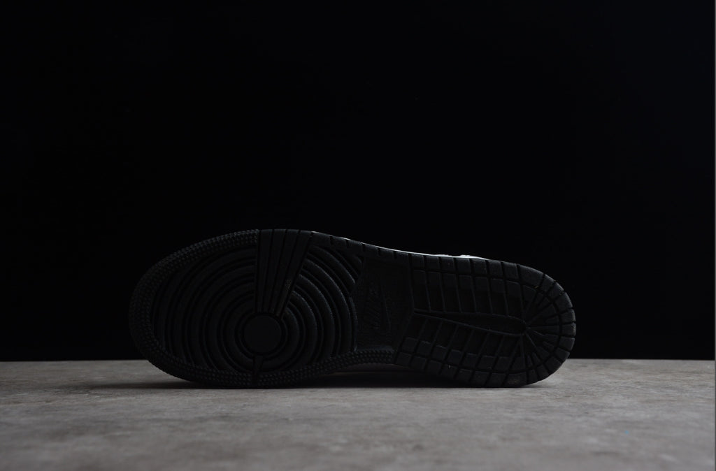 Air Jordan 1 Mid Big Kids