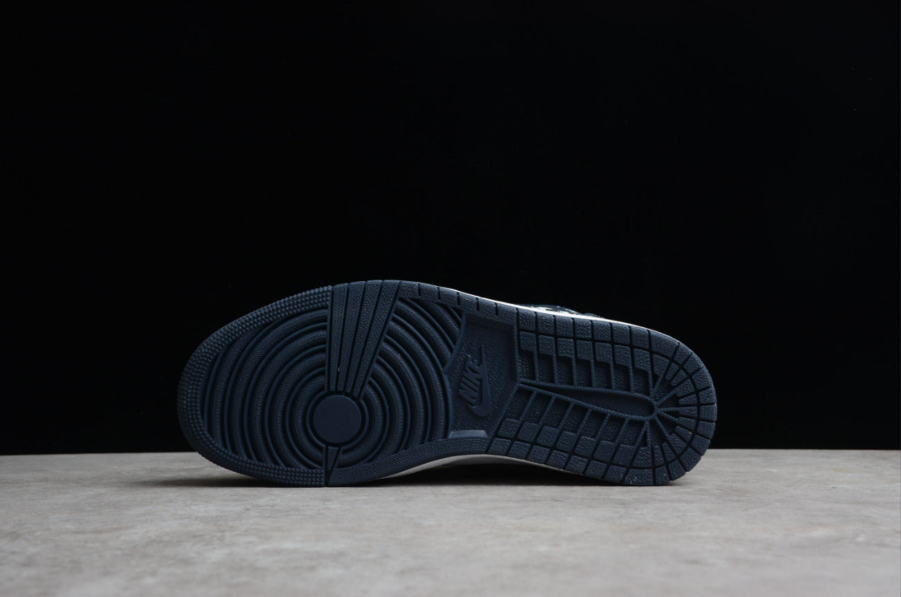 Air Jordan 1 Mid Dark Teal