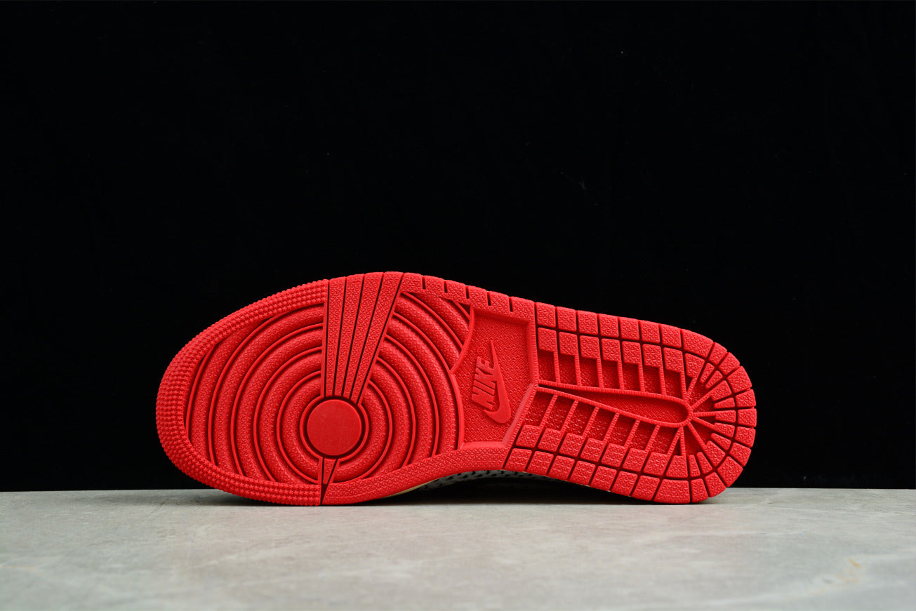 Air Jordan 1 Retro Low Flyknit Red