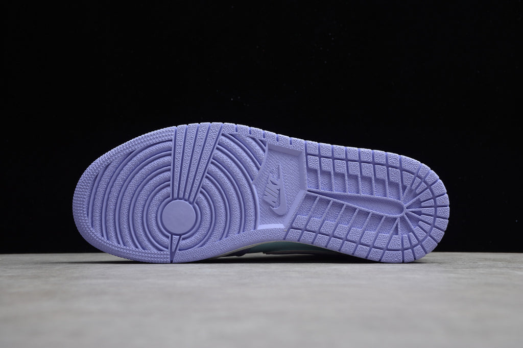 Air Jordan 1 Mid Purple Pulse