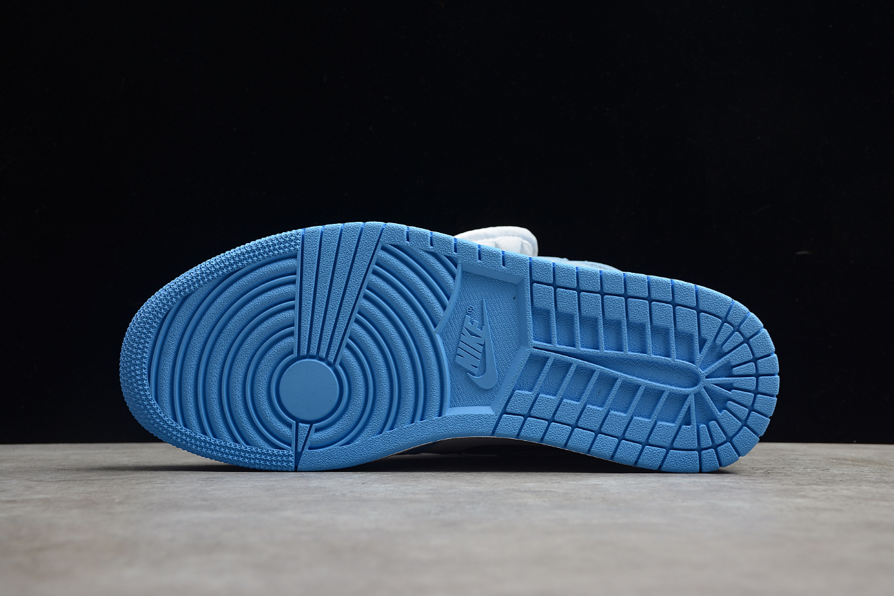 Air Jordan 1 Retro High OG “University Blue”
