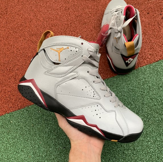 Air Jordan 7 Retro Paris Silver Grey
