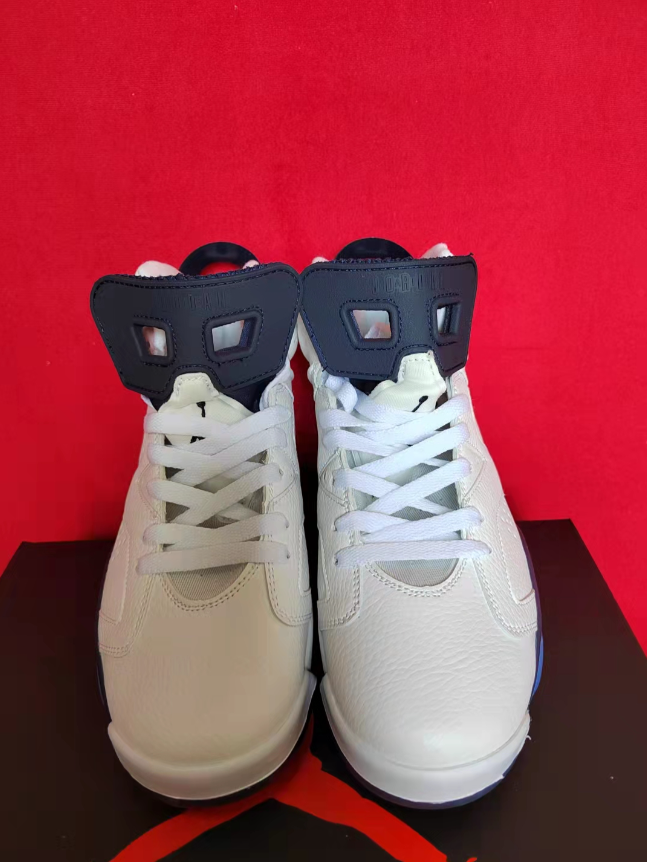Air Jordan 6 Midnight Navy 2022