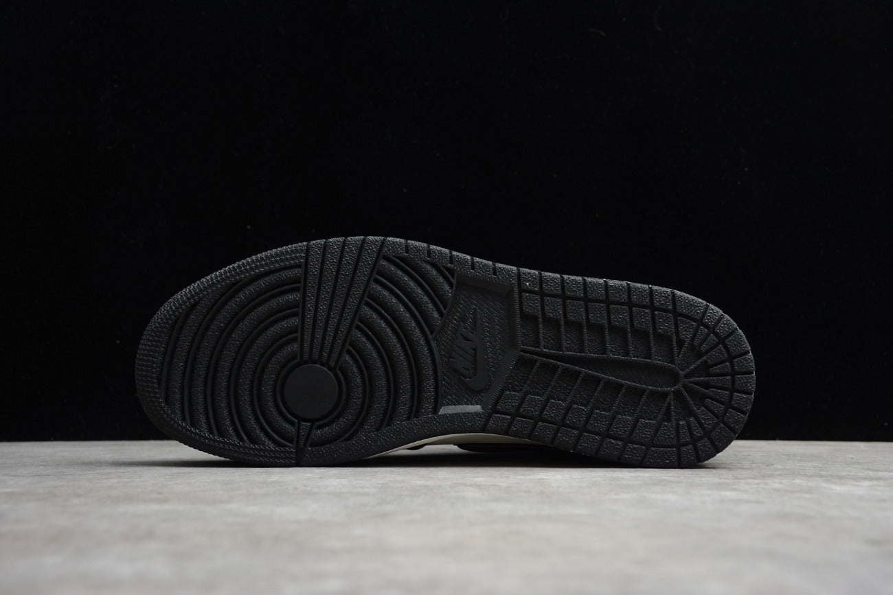 Air Jordan 1 Mid Satin Grey