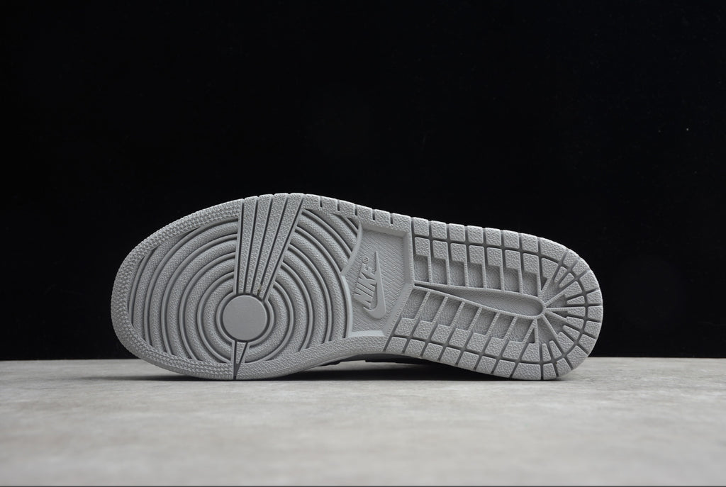 Air Jordan 1 Mid Gray White Black