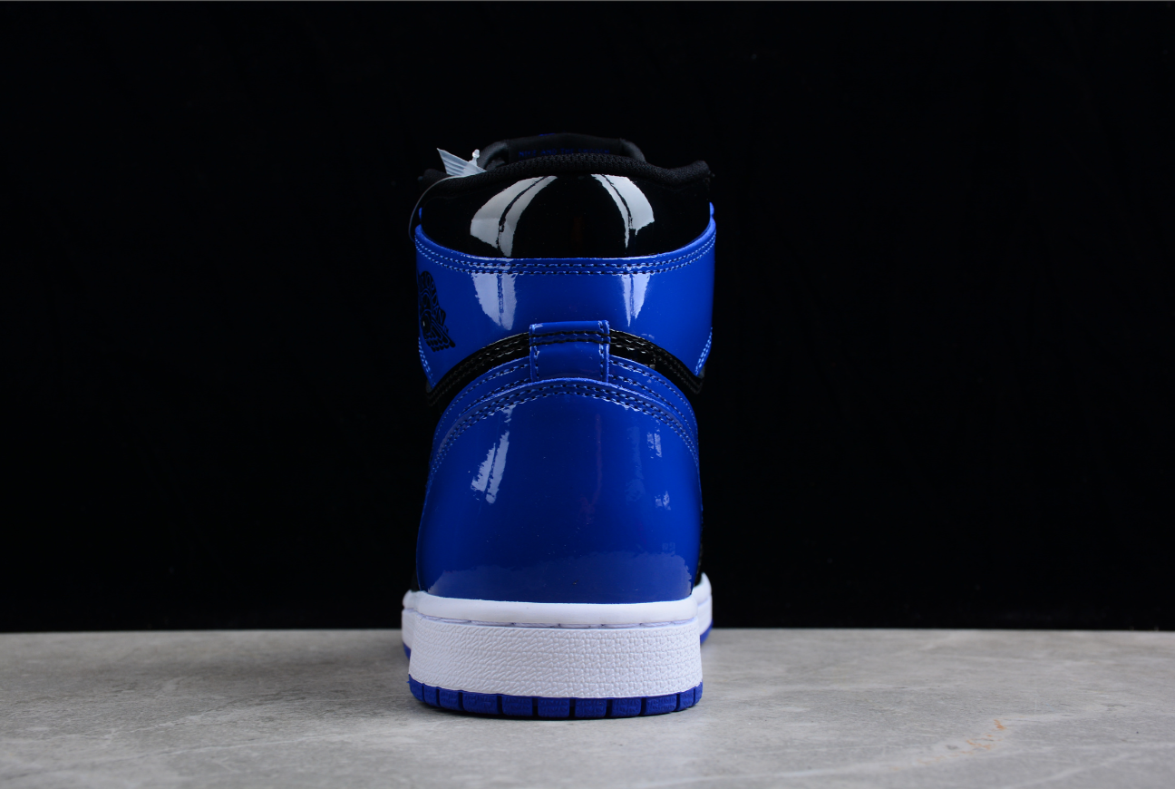Air Jordan 1 High OG 'Patent Royal'