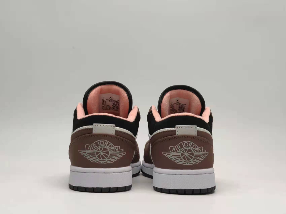 Air Jordan 1 Low Mocha