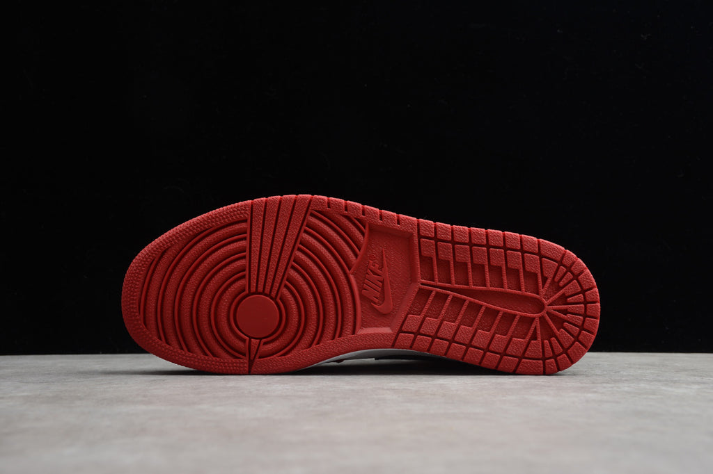 Air Jordan 1 Mid Chicago White Heel