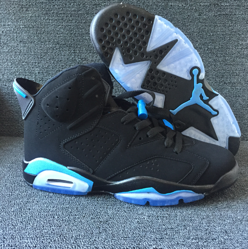 Air Jordan 6 Retro UNC