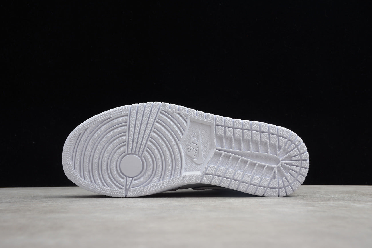 Air Jordan 1 Mid SE Iridescent Reflective