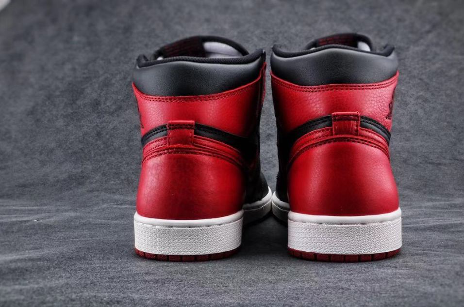 Air Jordan 1 Retro High OG Homage To Home