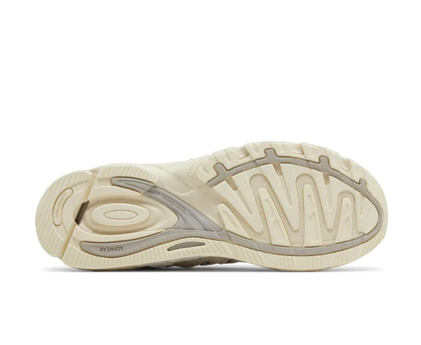 Response CL Bad Bunny Wonder White Shoes Sneakers