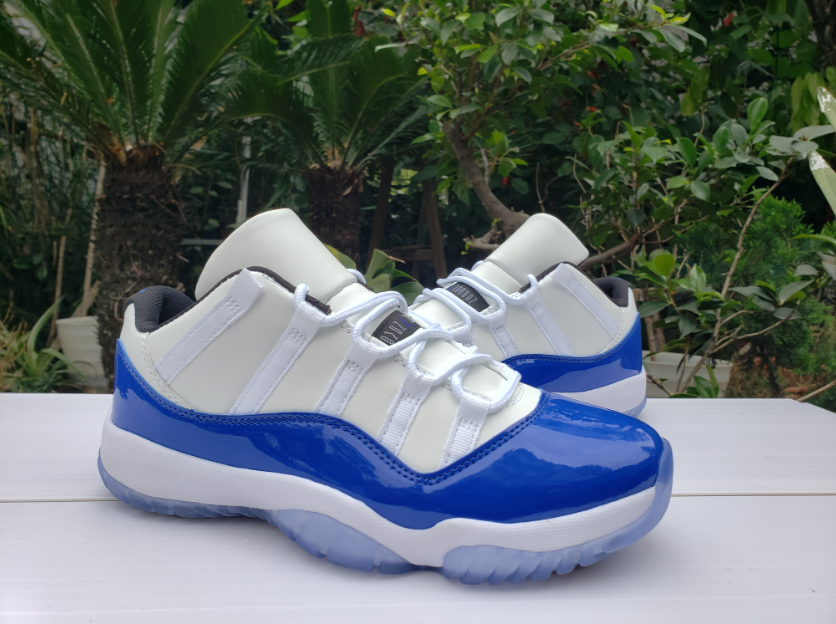Air Jordan 11 Low White Blue