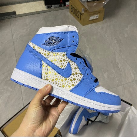 Air Jordan 1 High OG Moon Gypsophila