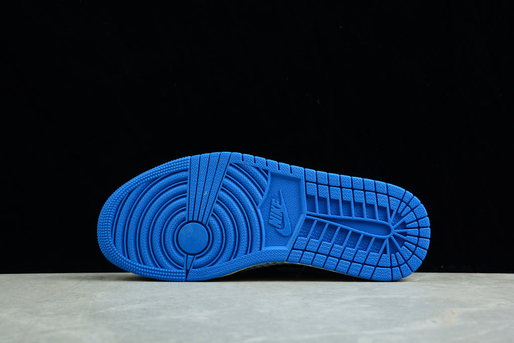 Air Jordan 1 Retro Low Flyknit Royal