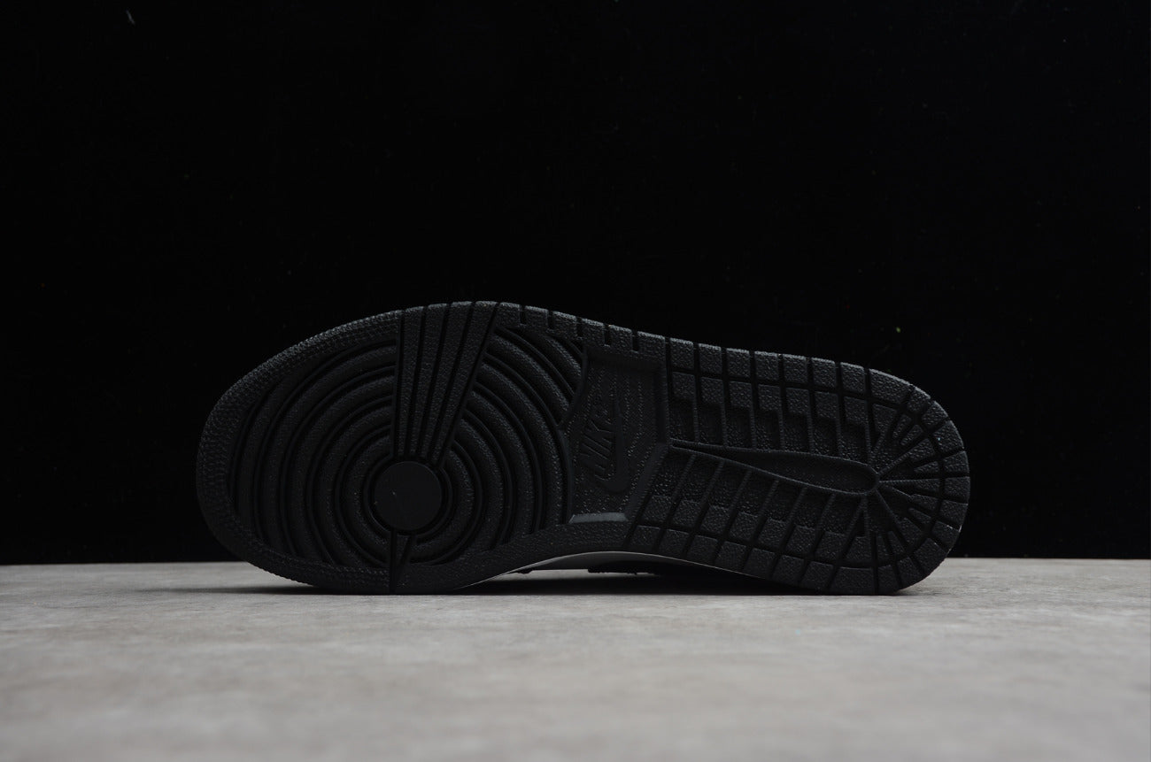 Air Jordan 1 Low Top Black Gold Toe