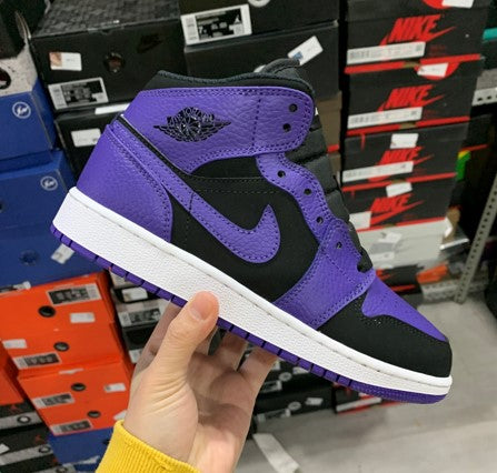 Air Jordan 1 Mid Black Purple