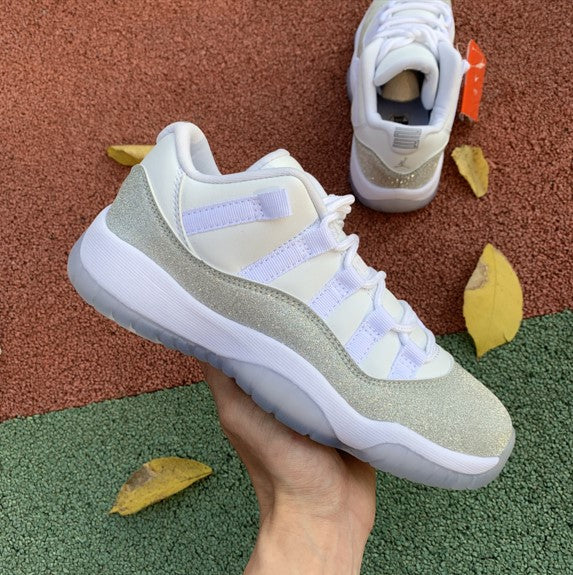 Air Jordan 11 Low Metallic Siliver