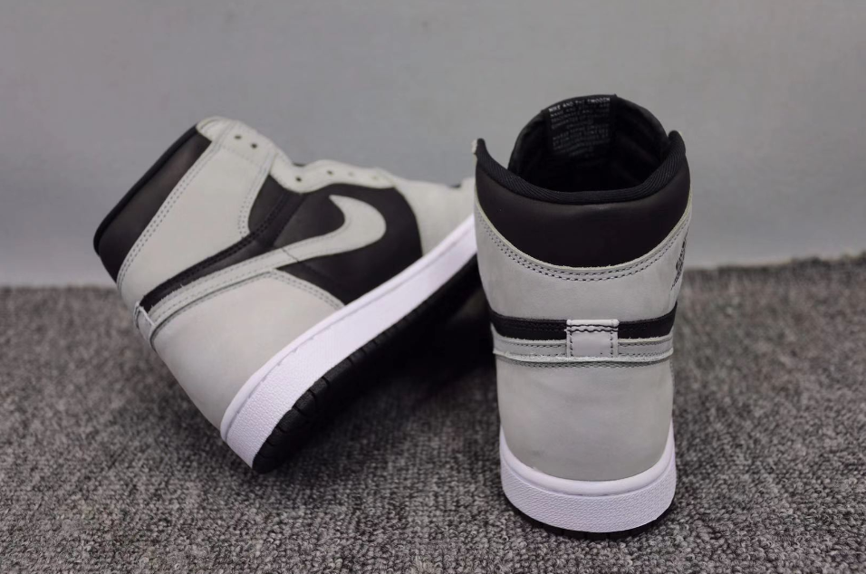 Air Jordan 1 Retro High OG Shadow 2.0 Smoke Grey