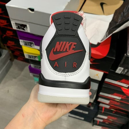 Air Jordan 4 Fire Red
