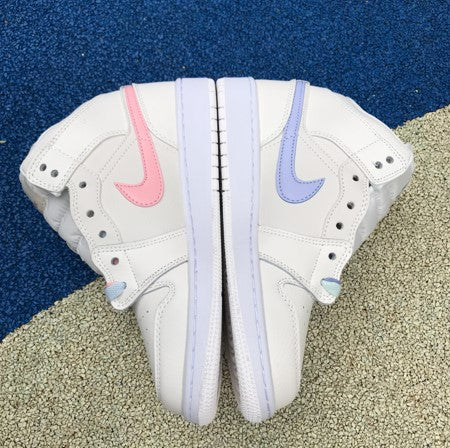 Air Jordan 1 Mid Streamer Mandarin Duck