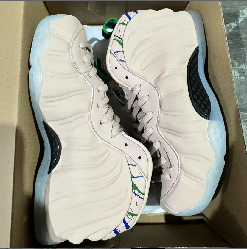 Air Foamposite One Particle Beige Shoes Sneakers