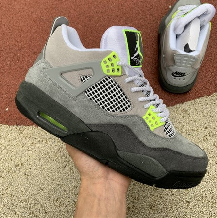 Air Jordan 4 Retro SE “Neon”
