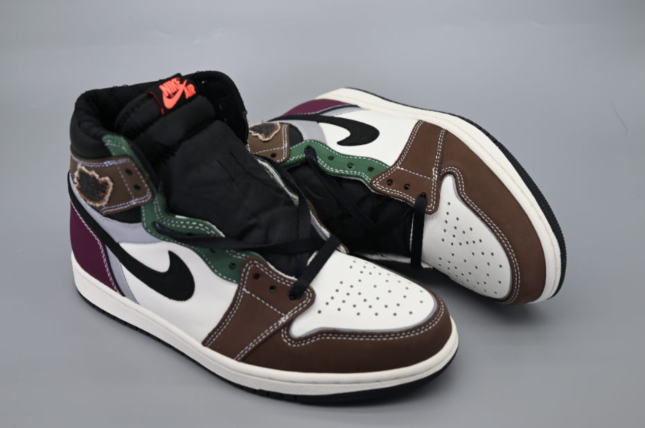 Air Jordan 1 Retro High OG 'Hand Crafted'
