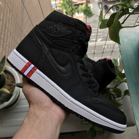 Air Jordan 1 Black