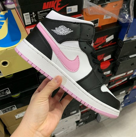Air Jordan 1 Mid Top Cherry Blossom