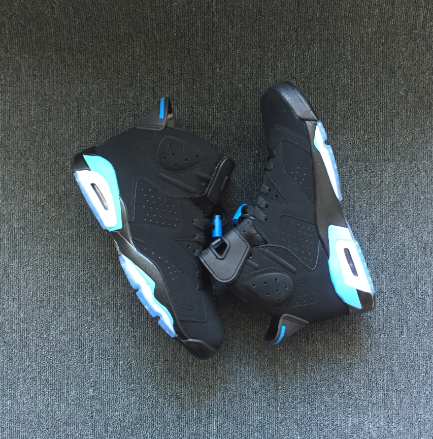 Air Jordan 6 Retro UNC