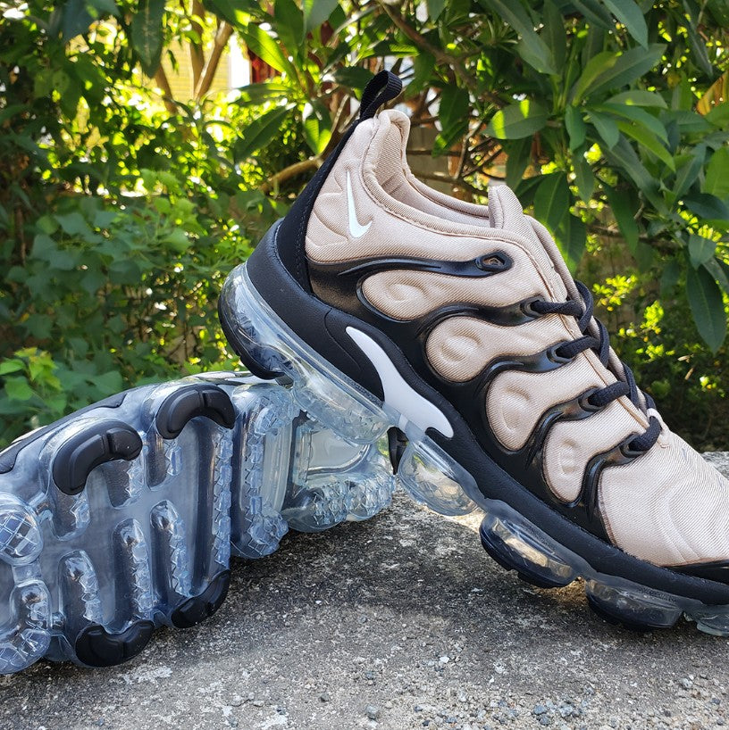 Air VaporMax Plus Black Beige Shoes Sneakers
